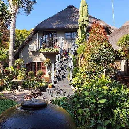 Waterhouse Guest Lodge In Waterkloof Pretoria-Noord Eksteriør billede