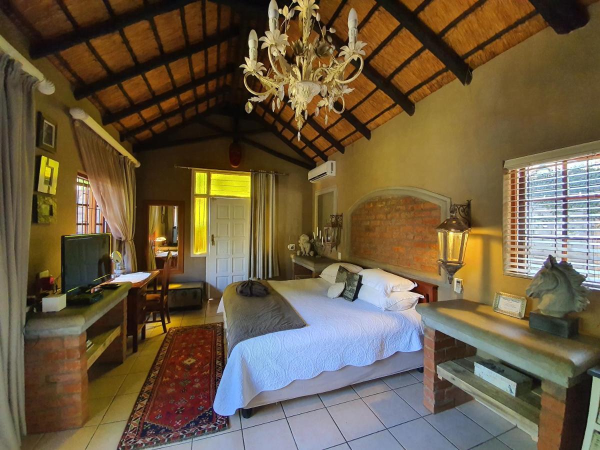 Waterhouse Guest Lodge In Waterkloof Pretoria-Noord Eksteriør billede