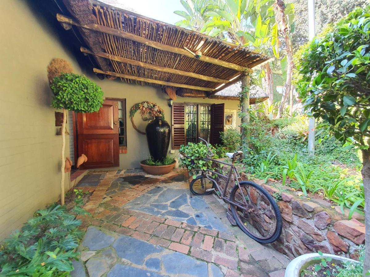 Waterhouse Guest Lodge In Waterkloof Pretoria-Noord Eksteriør billede