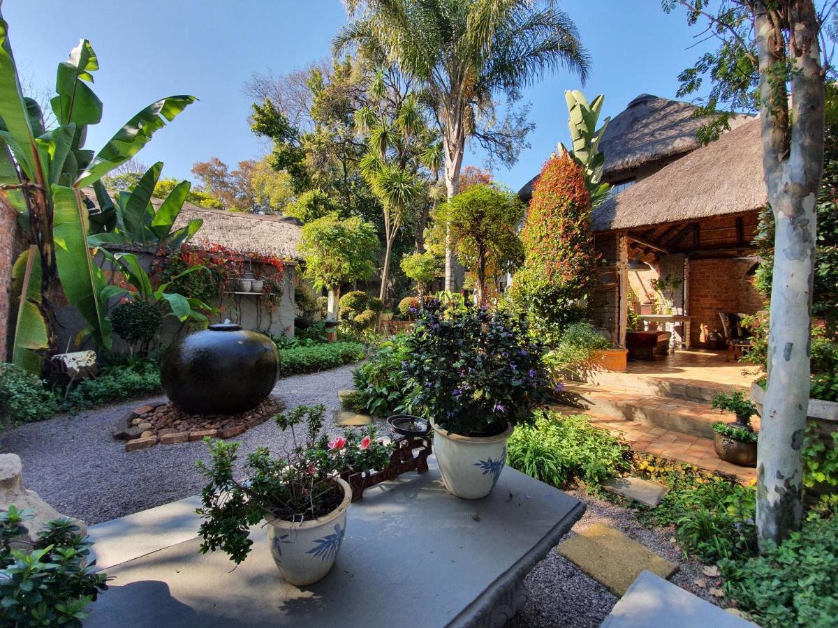 Waterhouse Guest Lodge In Waterkloof Pretoria-Noord Eksteriør billede